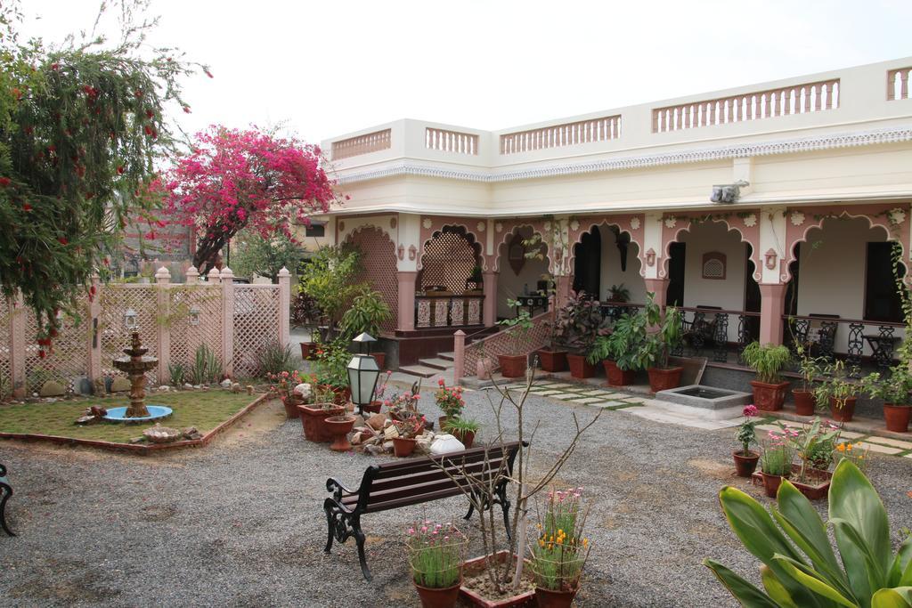 Badnor House - The Heritage Homestay Ajmer Eksteriør billede